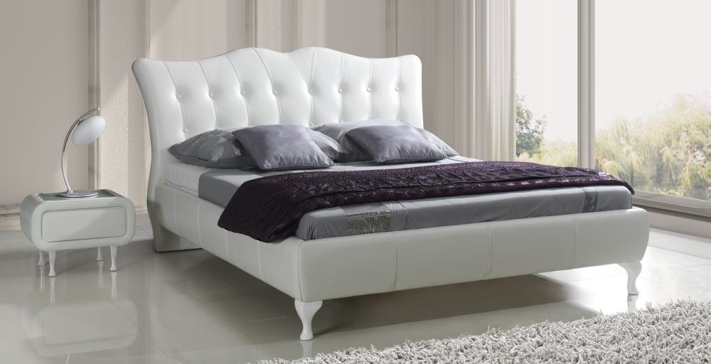The choice of a comfortable bed to sleep is so important when furnishing a flat.